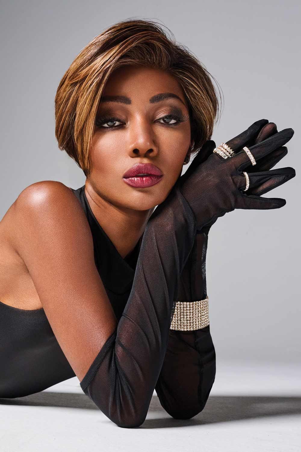 Posh Premiere Wig by Raquel Welch | Heat Resistant, Hand Tied, Lace ...