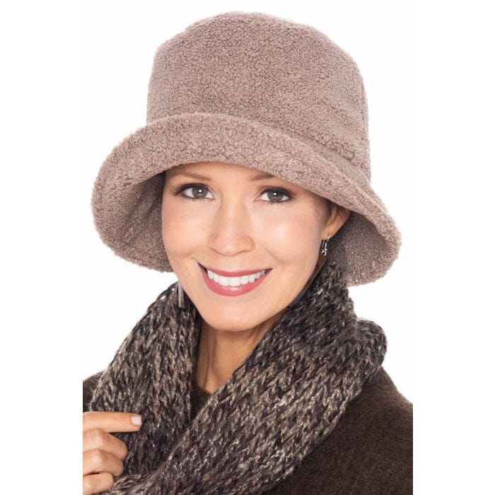 cozy-sherpa-bucket-hat-womens-  display picture 3