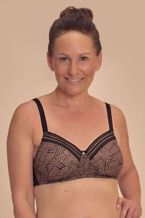 Brooke Padded Wire-Free Mastectomy Bra by Amoena | Smooth Lace T-Shirt Comfort
