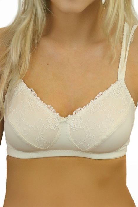 Nearly Me Christina Bra | Pocketed Mastectomy Bra