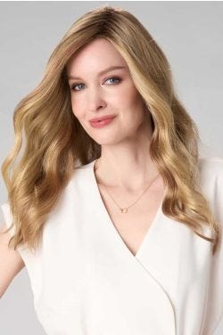 Long wavy wig