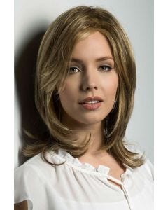 Woman in a 13" layered light brown wiglet with long 4" side bangs